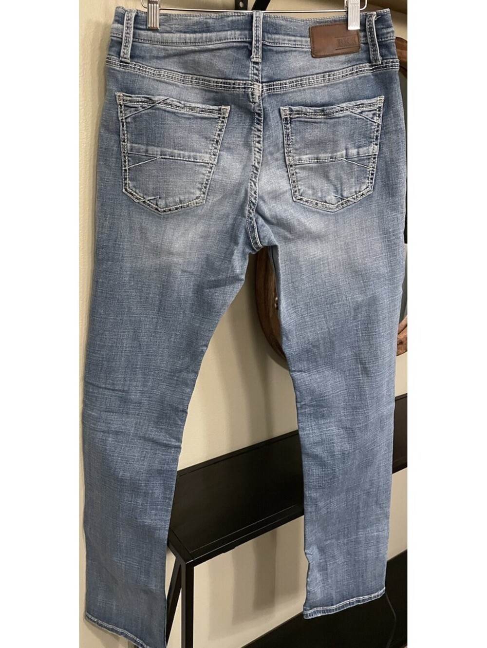 Men’s Buckle BKE Jake Straight Leg Jeans Size 33x33